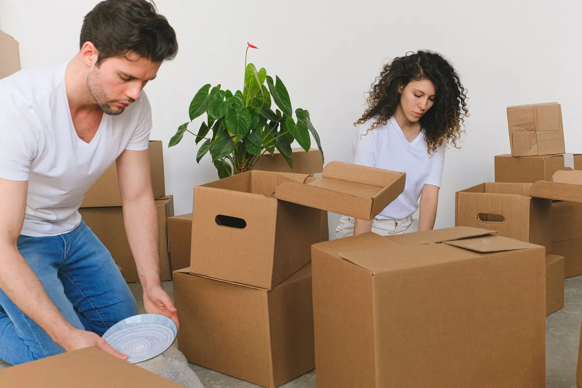 Moving Day Packing Timeline: 8 Weeks to Boxes